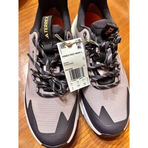 Terrex Free Hiker 2 Sze 9 NWT Gor-tex Waterproof Eco Trail Boost Comfort Hiking